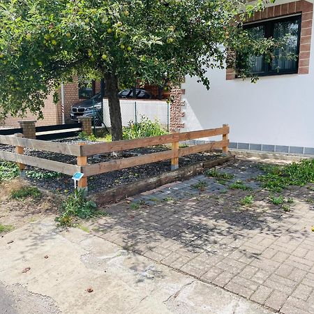 Privatzimmer mit eigenem Badezimmer in Seenähe Zulpich Exterior foto